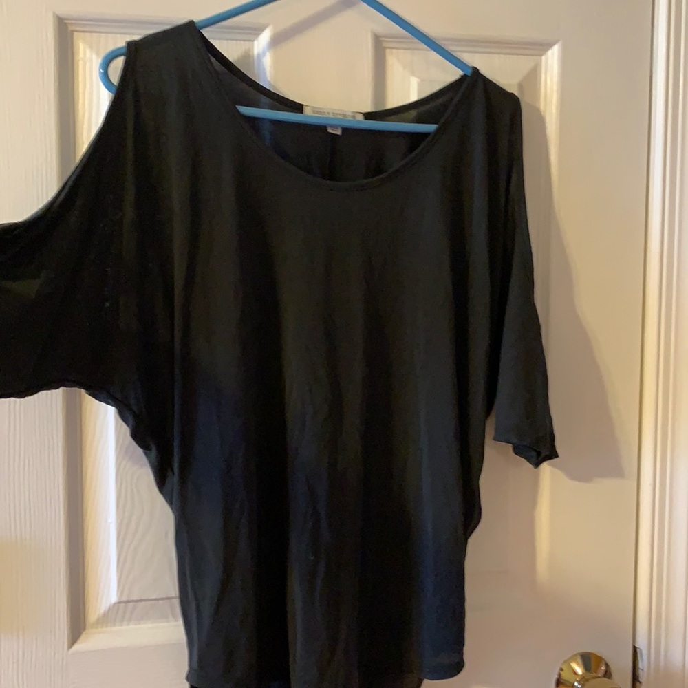 Green envelope short sleeve top (3)